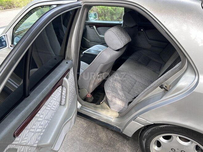 Mercedes C 200 1995, 310,000 km - 2.0 l - Bakı