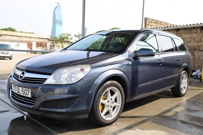 Opel Astra 2008, 305,000 km - 1.3 l - Bakı