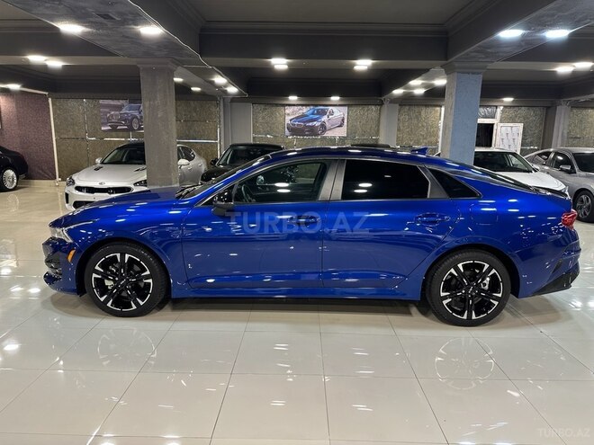Kia K5-3