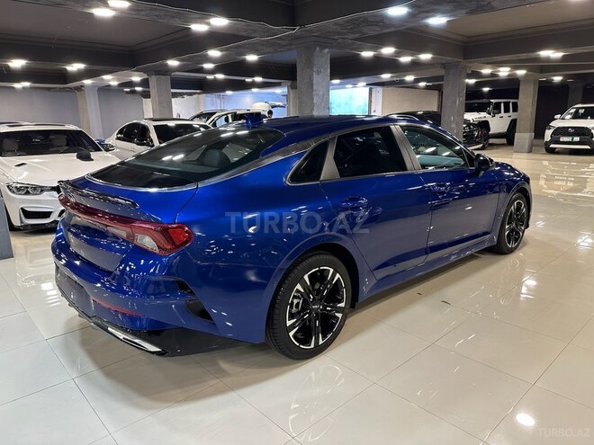 Kia K5-6