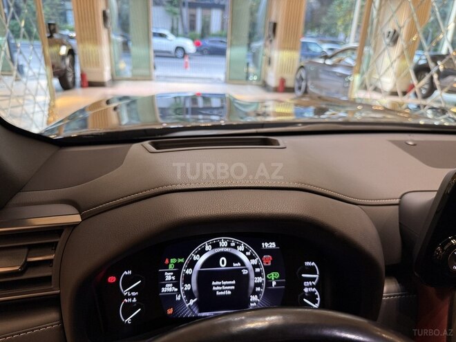 Lexus LX 500d 2023, 32,500 km - 3.3 л - Bakı