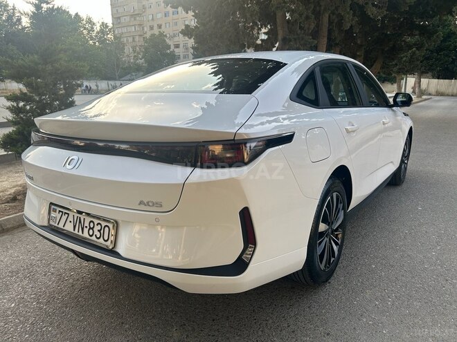 Changan Qiyuan A05 2025, 0 km - 1.5 л - Bakı