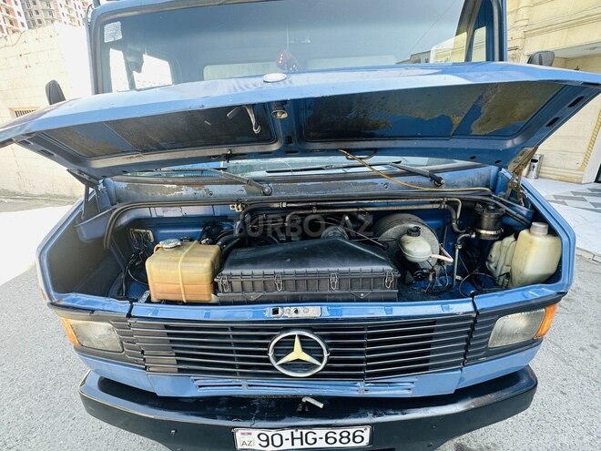 Mercedes 709 D 1990, 350,000 km - 3.9 l - Bakı
