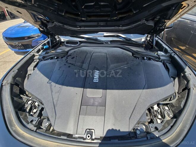 BMW 740 2024, 4,200 km - 3.0 l - Bakı