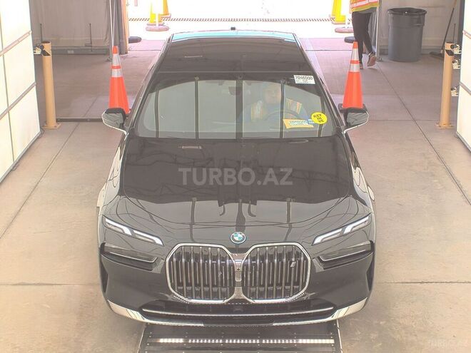 BMW 740 2024, 4,200 km - 3.0 l - Bakı
