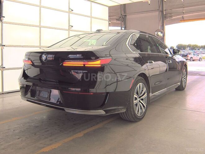 BMW 740 2024, 4,200 km - 3.0 l - Bakı