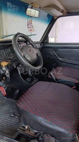 LADA (VAZ) 2107 2003, 95,000 km - 1.6 л - Salyan