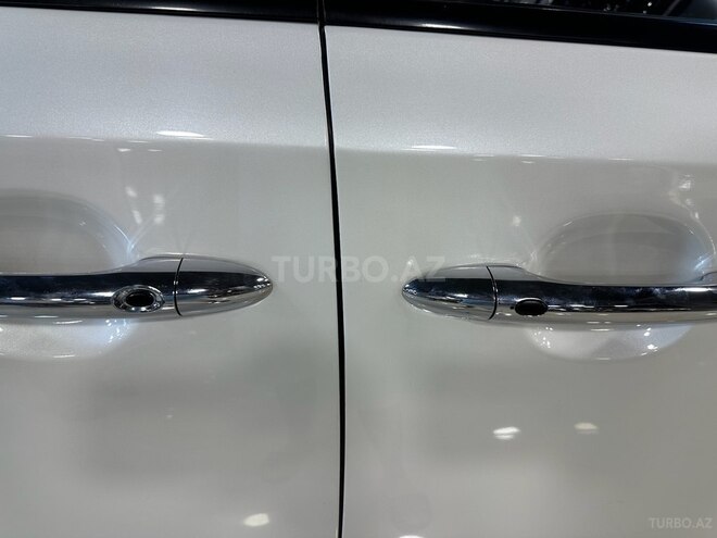 Kia Carnival-10