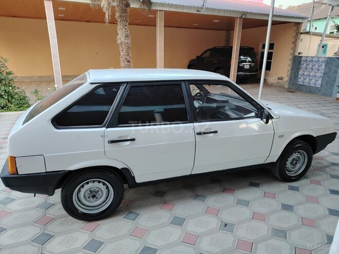 LADA (VAZ) 2109 1991, 250,000 km - 1.6 l - Ucar