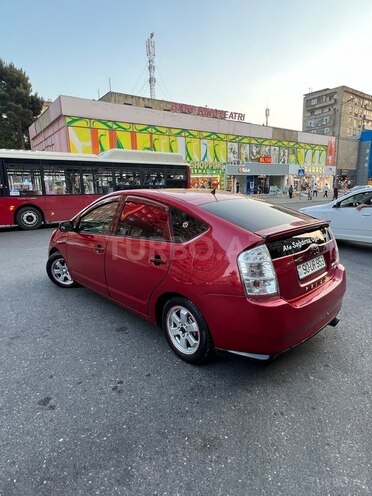 Toyota Prius-3