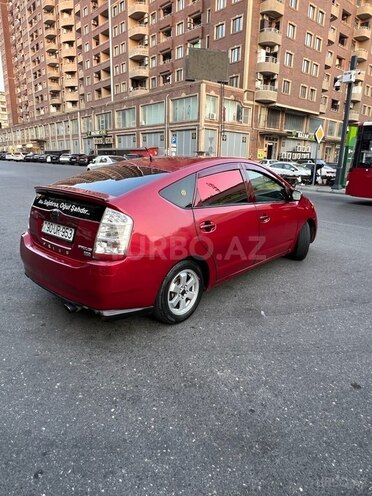 Toyota Prius-2