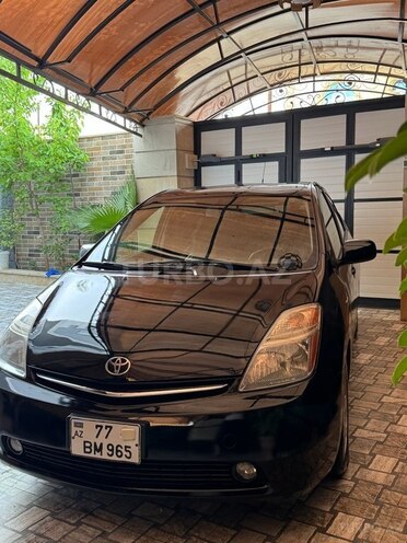 Toyota Prius-2