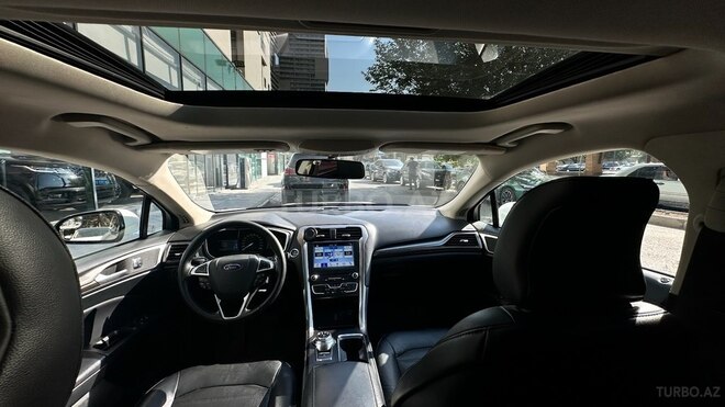 Ford Fusion (North America)-6