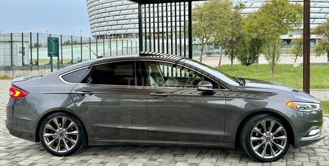 Ford Fusion (North America)-18