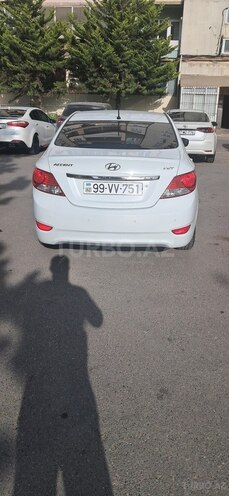 Hyundai Accent 2010, 122,000 km - 1.4 л - Bakı