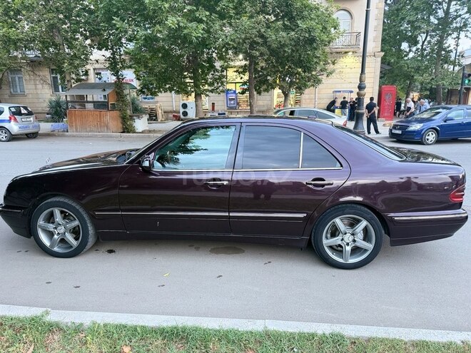 Mercedes E 220 d 2001, 410,000 km - 2.2 l - Gəncə
