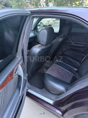 Mercedes E 220 d 2001, 410,000 km - 2.2 l - Gəncə