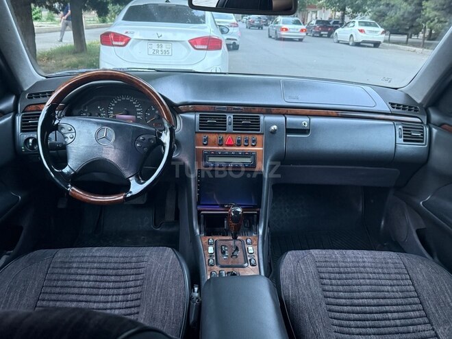 Mercedes E 220 d 2001, 410,000 km - 2.2 l - Gəncə