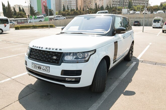 Land Rover Range Rover-1