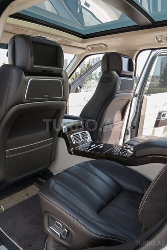 Land Rover Range Rover-15