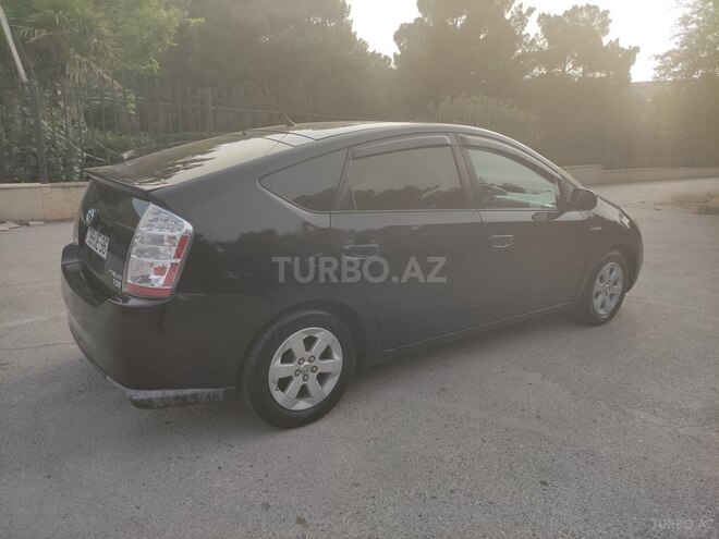 Toyota Prius-6