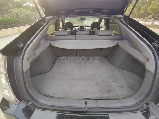 Toyota Prius-9
