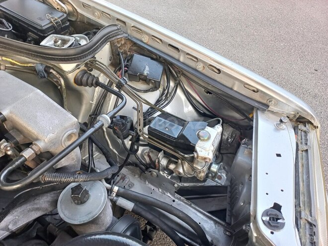 Mercedes E 200 1992, 259,803 km - 2.0 l - Bakı