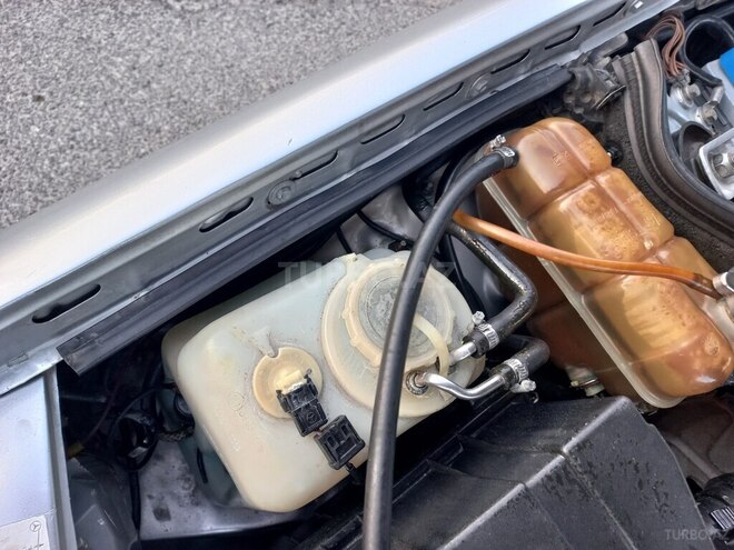 Mercedes E 200 1992, 259,803 km - 2.0 l - Bakı