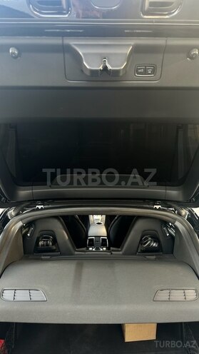 Porsche Panamera 4S-12