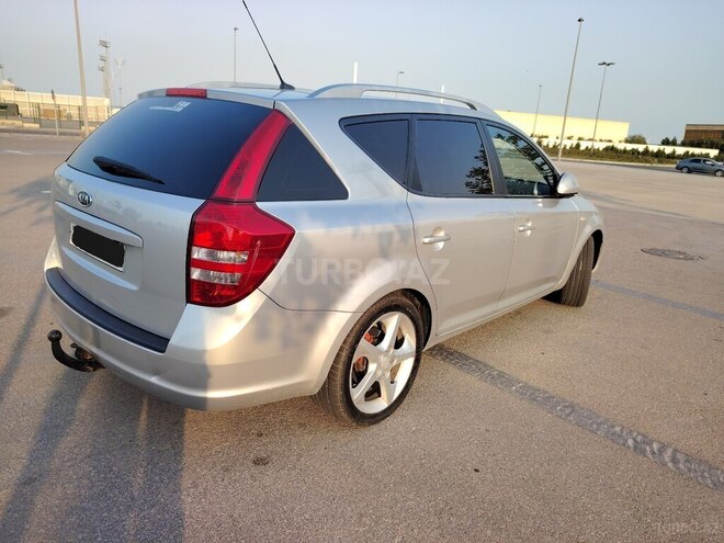 Kia  2008, 260,000 km - 1.6 l - Bakı