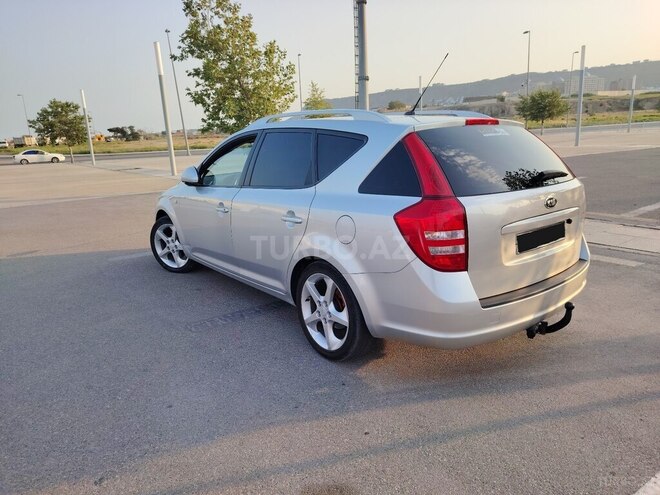 Kia  2008, 260,000 km - 1.6 l - Bakı