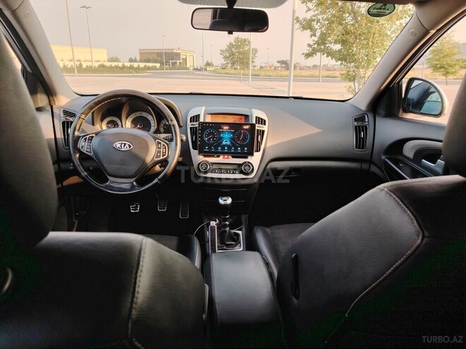 Kia  2008, 260,000 km - 1.6 l - Bakı