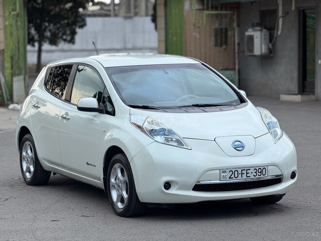 Nissan Leaf 2011, 99,000 km - 0.0 л - Gəncə