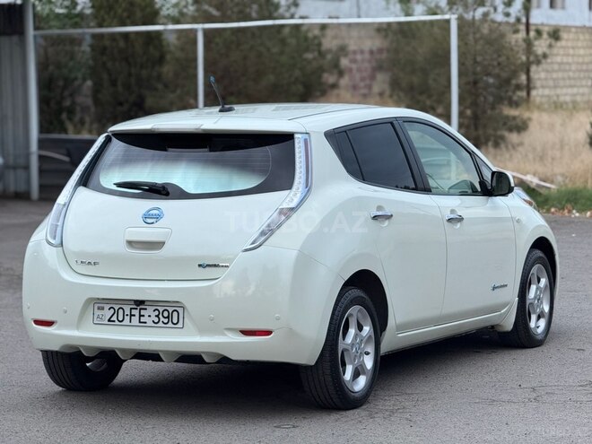 Nissan Leaf 2011, 99,000 km - 0.0 л - Gəncə