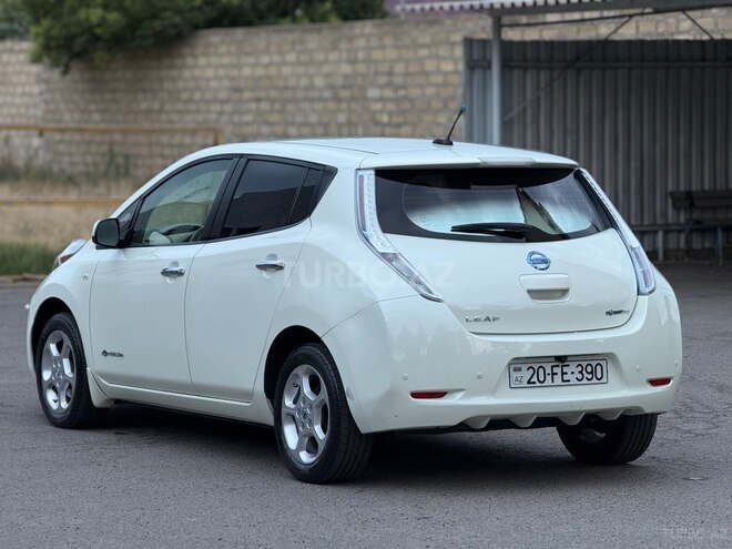 Nissan Leaf 2011, 99,000 km - 0.0 л - Gəncə