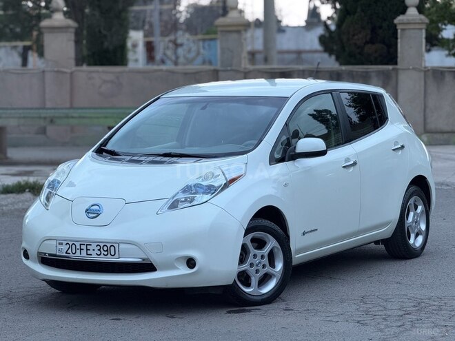 Nissan Leaf 2011, 99,000 km - 0.0 л - Gəncə