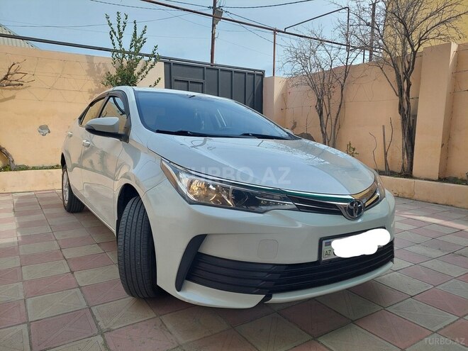 Toyota Corolla 2018, 72,000 km - 1.6 l - Bakı