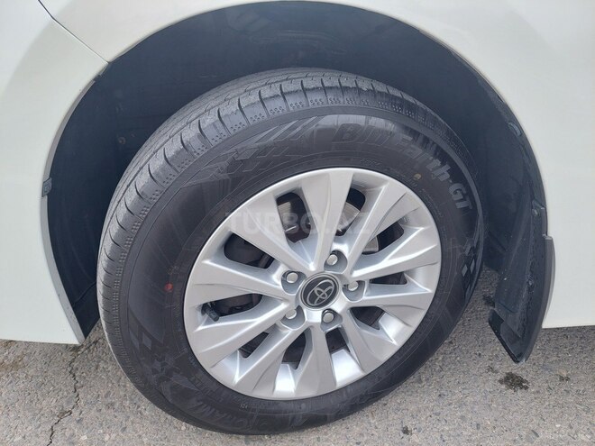 Toyota Corolla 2018, 72,000 km - 1.6 l - Bakı
