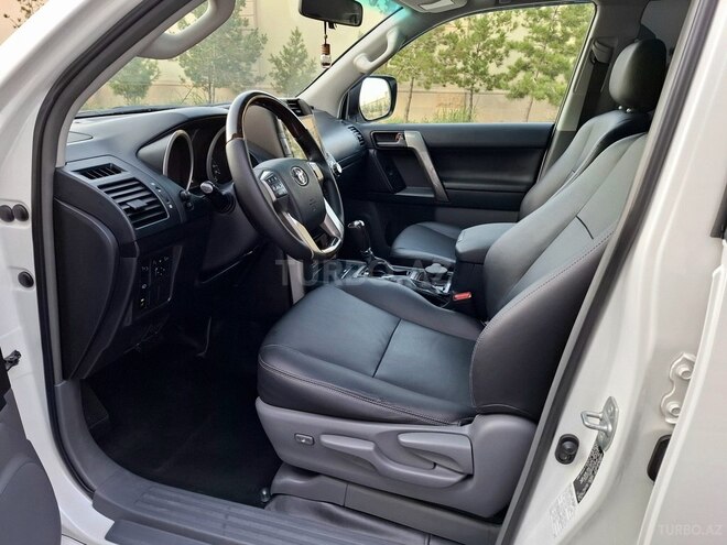 Toyota Land Cruiser Prado 2010, 176,000 km - 2.7 l - Bakı