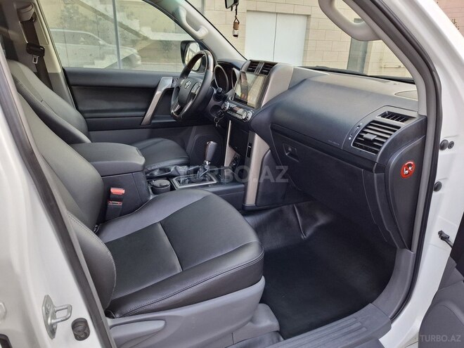Toyota Land Cruiser Prado 2010, 176,000 km - 2.7 l - Bakı