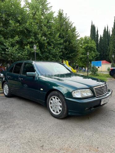 Mercedes C 180 1998, 411,198 km - 1.8 l - Tovuz