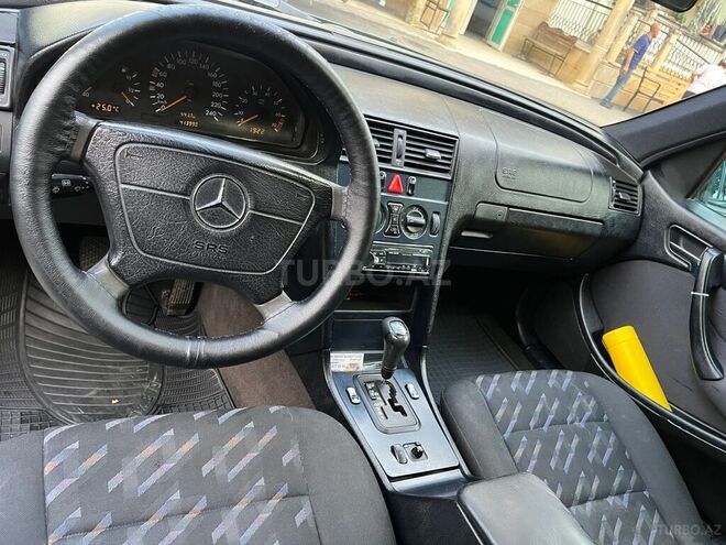 Mercedes C 180 1998, 411,198 km - 1.8 l - Tovuz