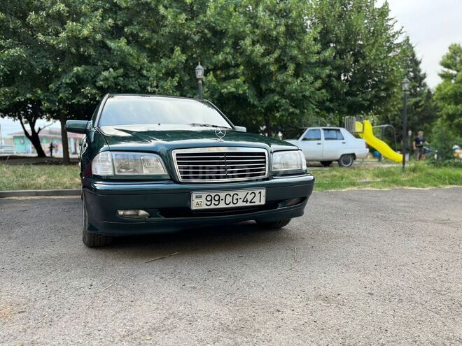 Mercedes C 180 1998, 411,198 km - 1.8 l - Tovuz