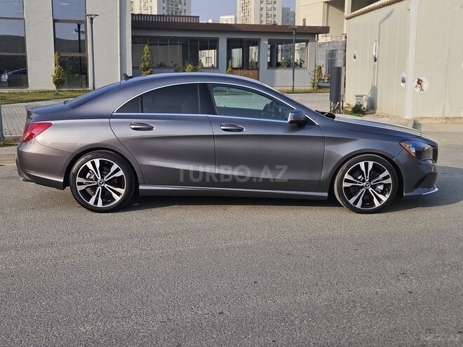 Mercedes CLA 250-6