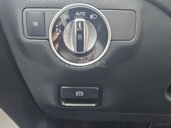 Mercedes CLA 250-19