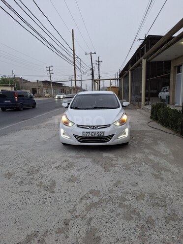 Hyundai Elantra 2015, 260,199 km - 1.8 l - Bakı