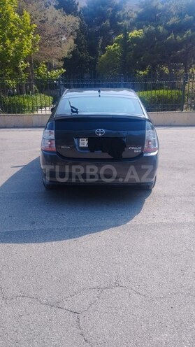 Toyota Prius-8