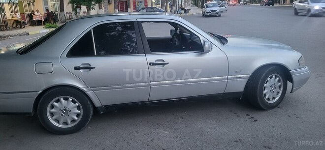 Mercedes C 180 1995, 443,338 km - 1.8 л - Ağcabədi