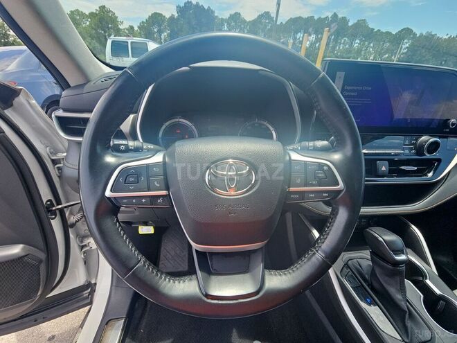 Toyota Highlander-7