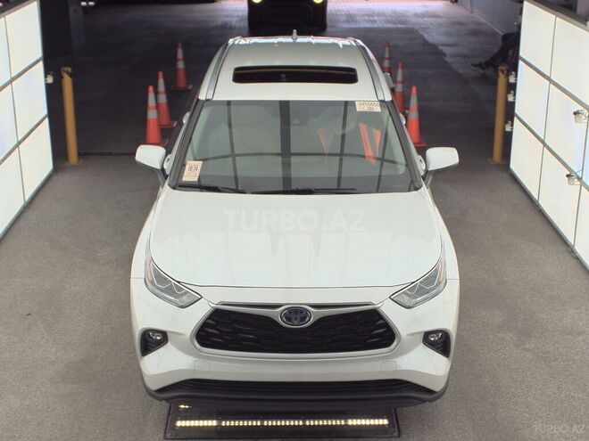 Toyota Highlander-2